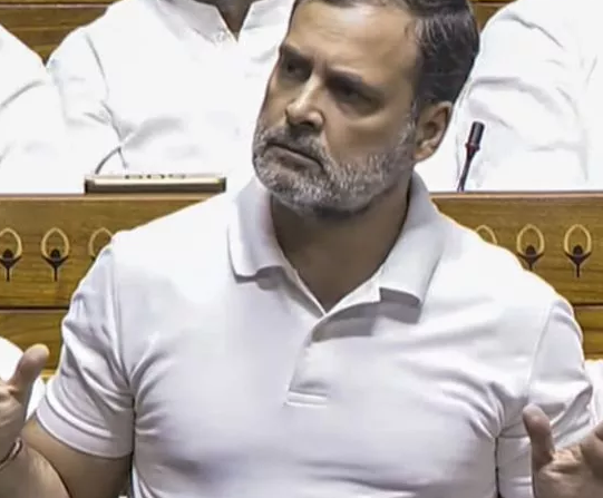 राहुल गांधी का बड़ा आरोप : चुनाव आयोग कर रहा वोटों की चोरी, सबूत हमारे पास हैं