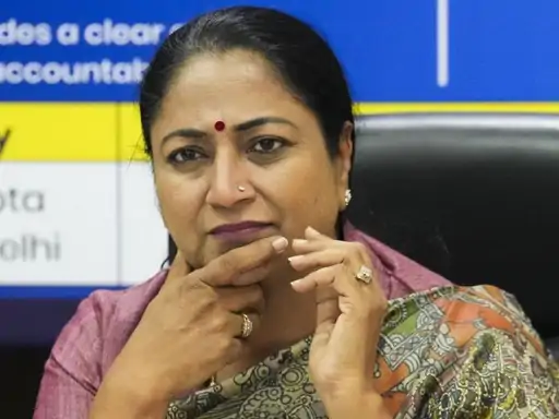दिल्ली CM रेखा गुप्ता पर जनसुनवाई के दौरान हमला, आरोपी गिरफ्तार