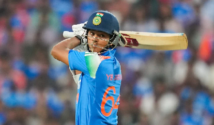 Asia Cup 2025: यशस्वी जायसवाल का नाम भारतीय स्क्वाड से बाहर, फैंस में गहरा है आश्चर्य
