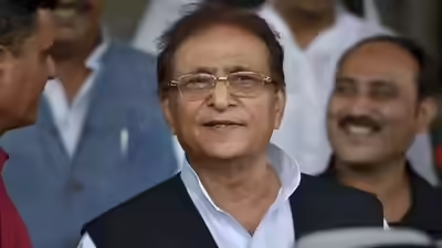 SP Leader : आज़म खान की रिहाई पर उमड़ा समर्थकों का सैलाब, ट्रैफिक नियमों की उड़ाई धज्जियां