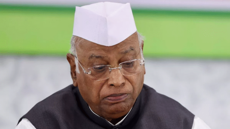 Congress CWC meeting Bihar:कांग्रेस की ऐतिहासिक बैठक पटना में शुरू, मल्लिकार्जुन खड़गे ने केंद्र को घेरा