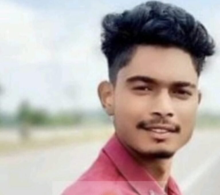 कोरबा: पुल पर खड़े युवक संदीप यादव की तेज रफ्तार ट्रक से मौत, परिजनों ने चक्काजाम किया