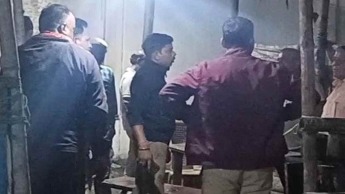 शहर में खुलेआम परोसी जा रही थी शराब! कोरबा पुलिस की छापेमारी में मचा हड़कंप, आबकारी विभाग की चुप्पी संदिग्ध