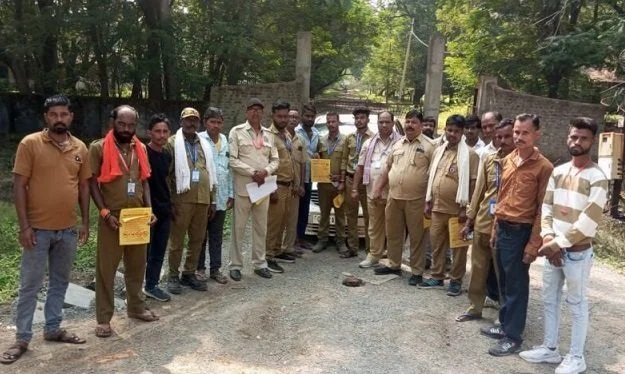 कोरबा-पालि हाईवे ठप, ड्राइवर महासंघ की हड़ताल में वाहनों ने रोक दिया ट्रैफिक