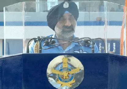 Air Force Chief: 4 दिन में पाकिस्तान को धूल चटाई, ऑपरेशन सिंदूर बना मिसाल
