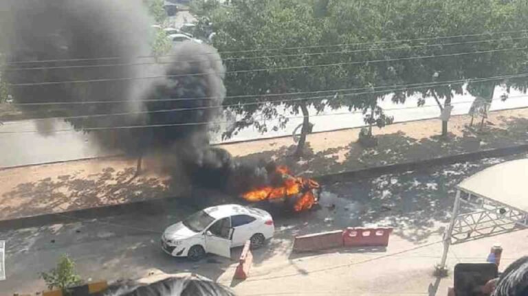 Islamabad Blast : पाकिस्तान की राजधानी दहली, कोर्ट परिसर के पास जोरदार धमाका Islamabad BlastIslamabad Blast