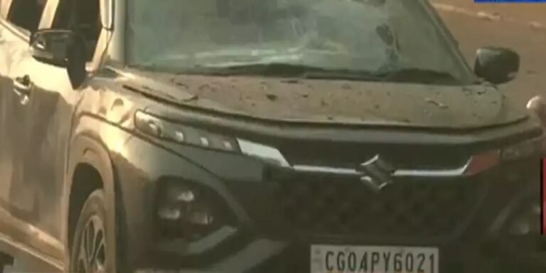 दिल्ली में धमाके की दहशत: रायपुर की पासिंग कार मिली टूटी-फूटी हालत में, घायल का सुराग तलाशती टीमें