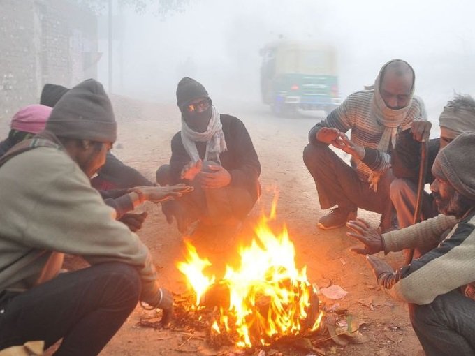CG Weather Update : छत्तीसगढ़ में जारी रहेगी शीतलहर, अगले 3 दिनों तक ठिठुरन बढ़ेगी, तापमान में 3° तक बढ़ोतरी की उम्मीद