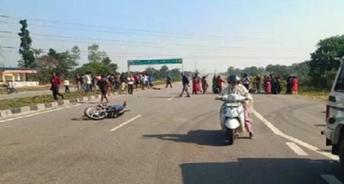 कोरबा NH-130 पर हादसा: बाइक और बोलेरो की टक्कर में युवक की मौके पर मौत