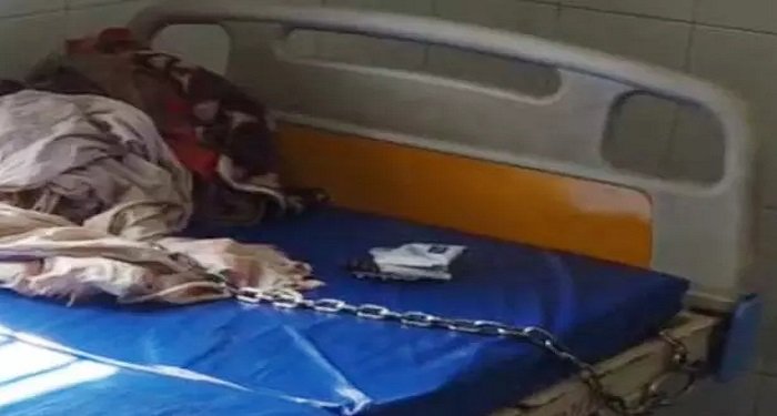 जांजगीर-चांपा अस्पताल में बड़ी चूक, बंदी ने हथकड़ी तोड़ी, मौके से फरार