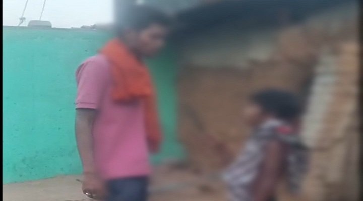 कोरबा: दो नाबालिगों ने हथियार लहराकर युवक को धमकाया, वीडियो वायरल होने पर पुलिस हरकत में