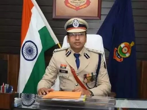 रायगढ़ के नए वरिष्ठ पुलिस अधीक्षक शशि मोहन सिंह ने संभाला पदभार