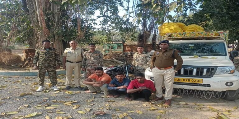 छत्तीसगढ़ पुलिस की बड़ी कार्रवाई: 24 गौवंश तस्करों को किया गिरफ्तार, पिकअप और बाइक जब्त