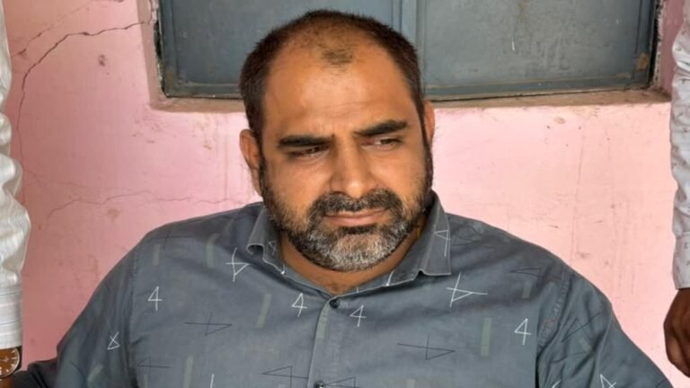 जनपद पंचायत पलारी के SDO को ACB ने रिश्वत लेते रंगे हाथ दबोचा, ट्रैप में फंसे अफसर