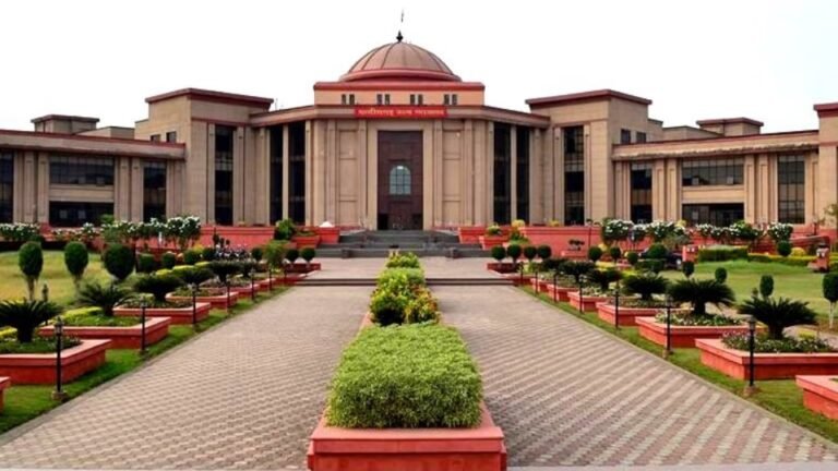 BIG BREAKING : छत्तीसगढ़ हाईकोर्ट को बम धमकी, सुरक्षा बढ़ाई, बम स्क्वॉड जांच में जुटी