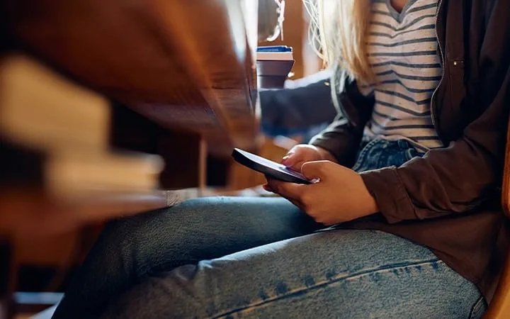 कोरबा : एकलव्य छात्रावास में बड़ा हादसा, 5 छात्राओं ने फिनाइल पीकर की आत्महत्या की कोशिश, मचा हड़कंप…