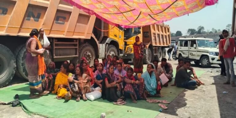 KORBA – नराईबोध के ग्रामीणों का बड़ा आंदोलन, पुनर्वास और रोजगार की मांग पर भठोरा फेस पूरी तरह ठप