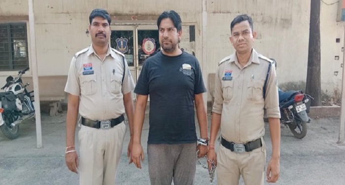 कोरबा में IPL सट्टा रैकेट का भंडाफोड़, ऑनलाइन सट्टेबाज रंगे हाथ गिरफ्तार, साथी फरार