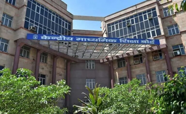 छत्तीसगढ़ में बड़ा फैसला, CBSE निजी स्कूलों में अब सिर्फ NCERT किताबें होंगी अनिवार्य