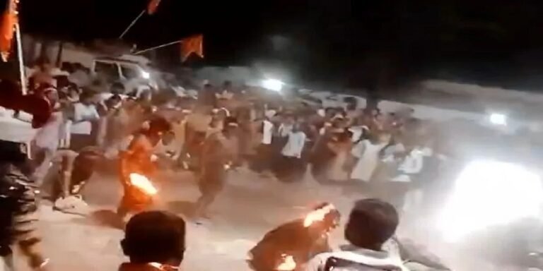 कोरबा में हनुमान जयंती कार्यक्रम में बड़ा हादसा, करतब के दौरान आग की चपेट में आए 3 लोग