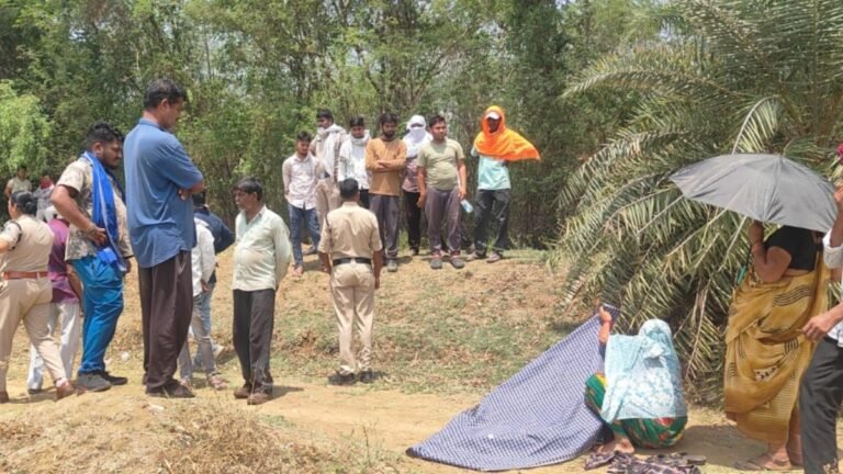 CG – नहर किनारे युवक की संदिग्ध हालत में मिली लाश, पास में पड़ी थी महुआ शराब की बोतल