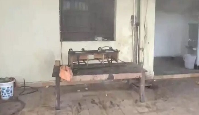 सर्किट हाउस में सुबह-सुबह लगी भीषण आग, फ्रिज-अलमारी समेत लाखों का सामान जलकर राख