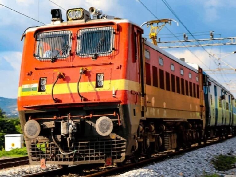 रेलवे यात्रियों को बड़ी राहत: चांपा का नॉन-इंटरलॉकिंग कार्य टला, रद्द ट्रेनें फिर होंगी बहाल