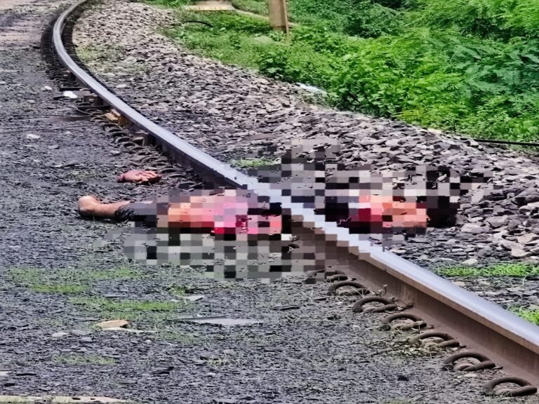 कुसमुंडा देशी शराब दुकान के सामने मिली युवक की कटी हुई लाश