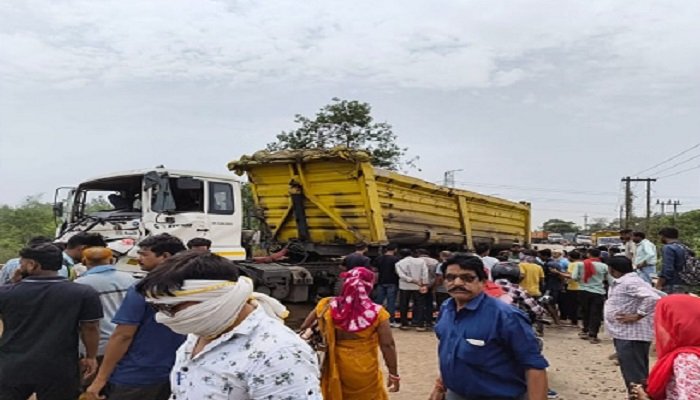 कोरबा में दर्दनाक सड़क हादसा – बालको रिंग रोड पर ट्रेलर ने बाइक को रौंदा, दो युवतियों की मौत, युवक गंभीर