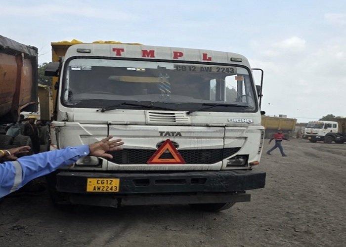 Korba: बालको रिंग रोड पर दर्दनाक हादसा, ट्रेलर के पहियों के नीचे दबकर चालक की मौके पर मौत