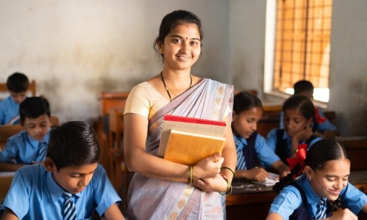 छत्तीसगढ़ में सहायक शिक्षक भर्ती प्रक्रिया शुरू, जानिए कब तक कर सकेंगे ऑनलाइन आवेदन