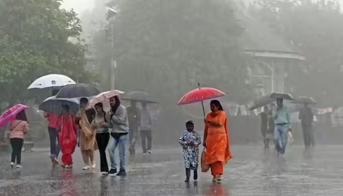 Rain Alert in CG: बंगाल की खाड़ी में नया सिस्टम सक्रिय, छत्तीसगढ़ के इन इलाकों में तेज बारिश और गरज-चमक का अलर्ट