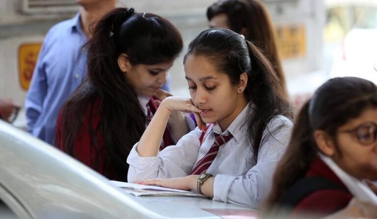 स्कूली छात्रों के लिए बड़ी खबर! छत्तीसगढ़ में 5वीं, 7वीं और 8वीं की किताबें बदलेंगी, SCERT ने जारी किया शेड्यूल