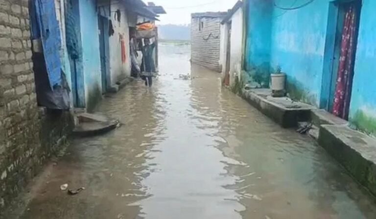 Korba: हसदेव बांगो बांध के सभी 9 गेट खुले, 41 हजार क्यूसेक पानी छोड़ा; सीतामणी में घरों में घुसा पानी